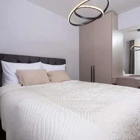 Apartament Artemis 2 *